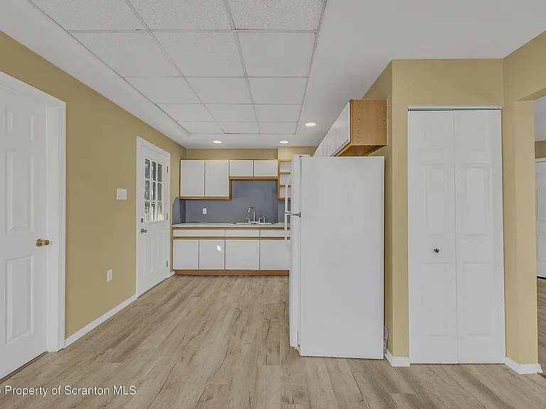 538 Birch St #3 — Photo 8