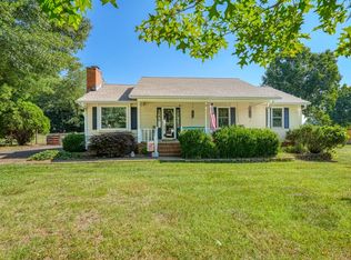 109 Evergreen St, Boiling Springs, SC 29316