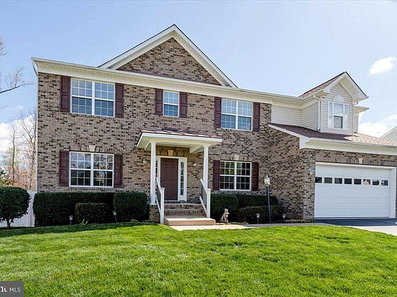 3rd image of 9508 Everette Dr