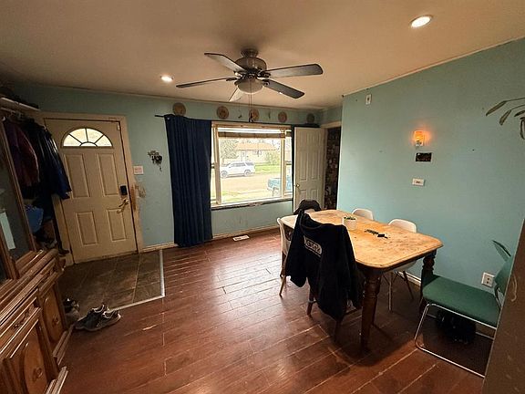4th image of 5115 N 56a St