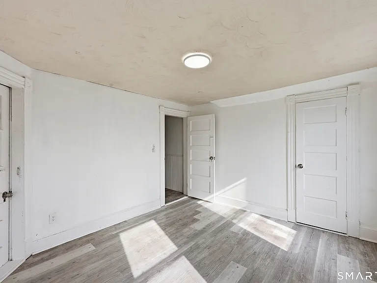 115 Main St #3 — Photo 12