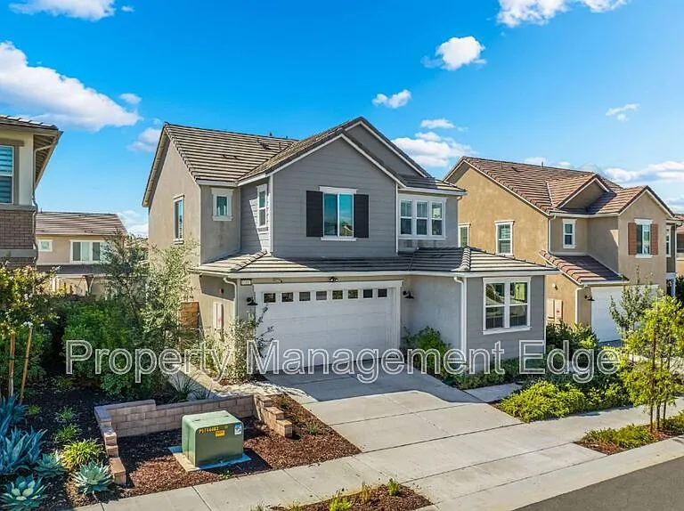 32017 Radiant Dr — Photo 3