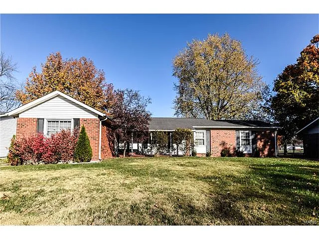 2655 Cheshire Dr photo 1