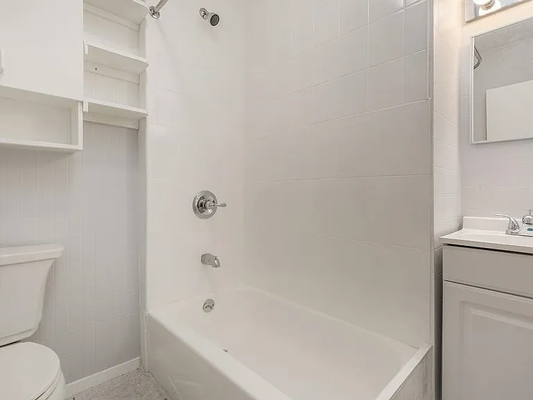 342 Avenue E #1 — Photo 3