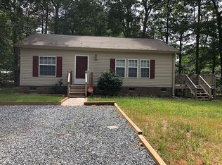 1972 Berry Ln, Pleasant Garden, NC 27313