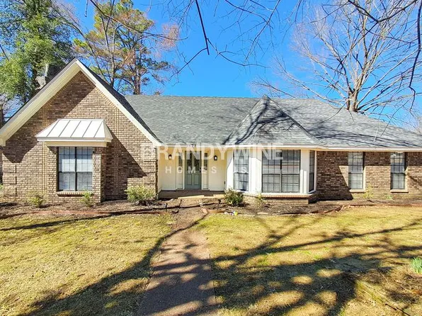 3873 Oak Rd, Memphis, TN 38135