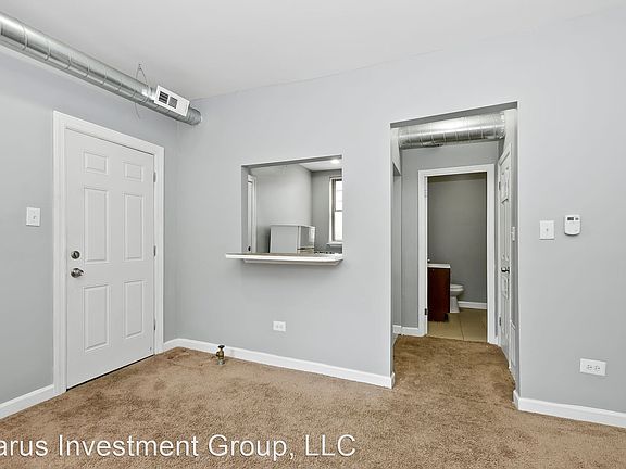 4th image of 4234 S Michigan Ave #2N