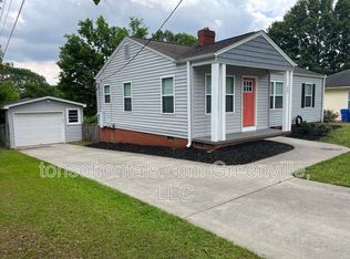 201 Chipley Ln, Greenville, SC 29605