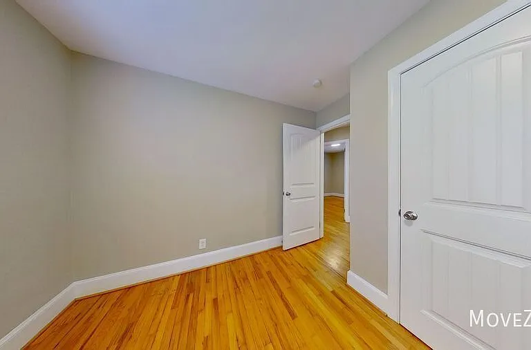 2301 Cherokee Ln — Photo 16