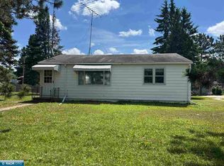 512 Memorial Dr, Buhl, MN 55713