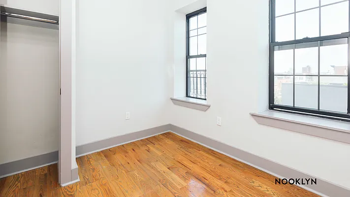 Rented by Nooklyn NYC LLC | media 17