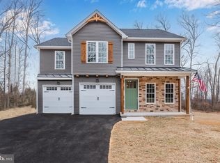 826 Sandbank Rd, Mount Holly Springs, PA 17065
