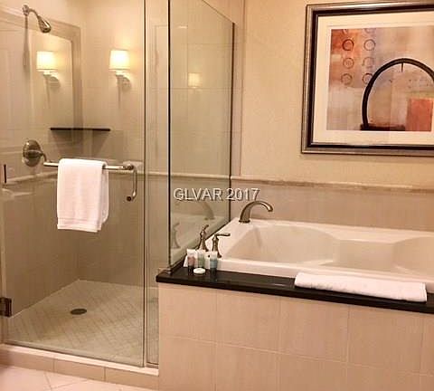 4th image of 145 E Harmon Ave #1417