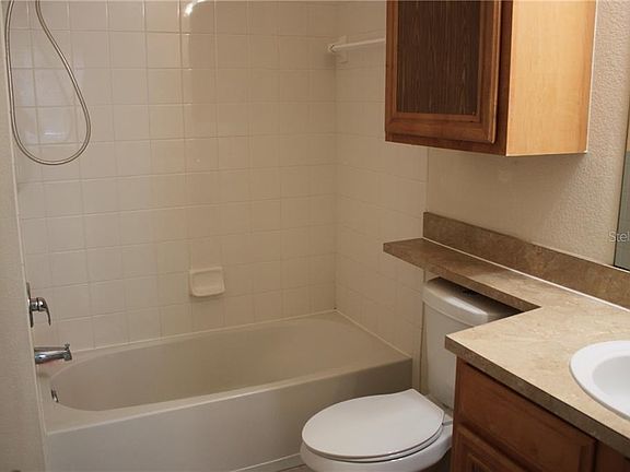5th image of 6159 Metrowest Blvd Unit 204