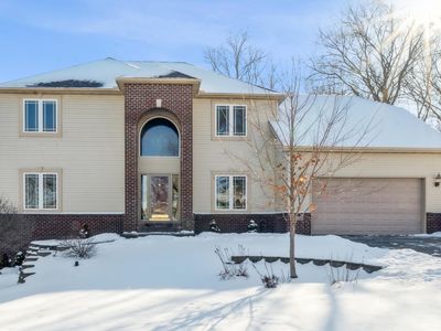 71 Eileen Cir, Burnsville, MN, 55306