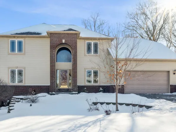 71 Eileen Cir, Burnsville, MN 55306