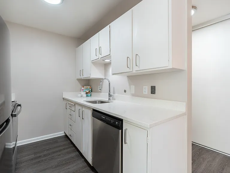 Lakeview Place — Photo 17