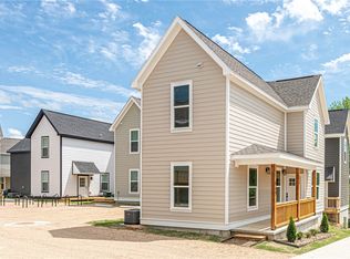 960 S Wichita Ave, Fayetteville, AR 72704