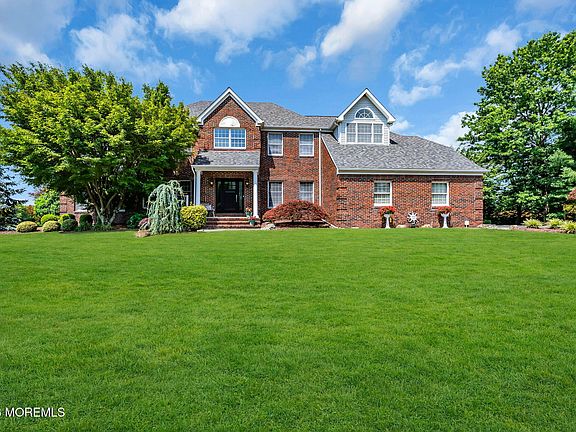 2nd image of 4 Saddlebrook Road