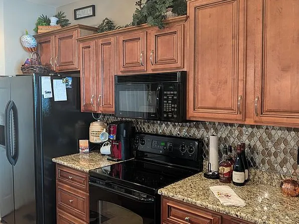 18031 Blue Anchor Dr #353, Gravois Mills, MO 65037