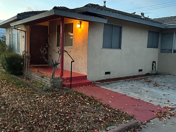 5th image of 921 Ehrhardt Dr