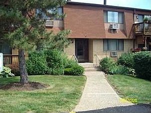 1st image of 213 Richard Ct