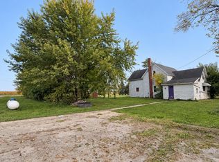 18805 Mitchell Rd, Wapakoneta, OH 45895