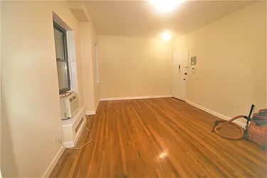 Rented by LEE & ASSOCIATES NYC RESIDENTIAL LLC