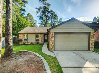 6 Lyrebird Dr, Spring, TX 77380