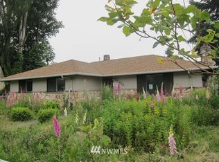 3212 S 200th St, Seattle, WA 98198