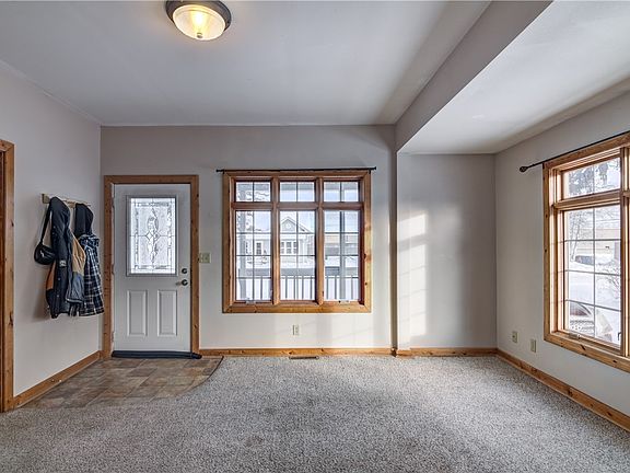 4th image of 16 W Gates Street #1/2
