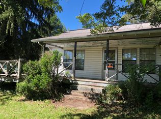 203 Pine St, Clinton, TN 37716