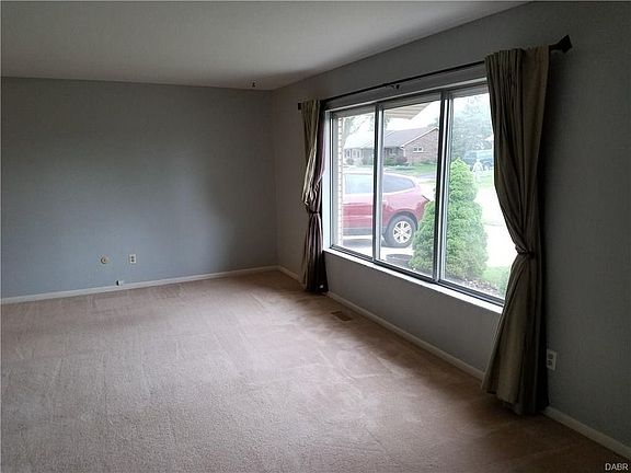 3rd image of 1116 Robinette Ave