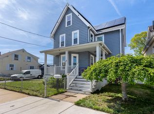 17 Estes St, Everett, MA 02149