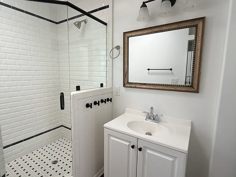 8401 Sunrise Ave — Photo 8