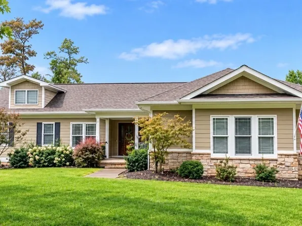 68740 Shepard Dr, Saint Clairsville, OH 43950