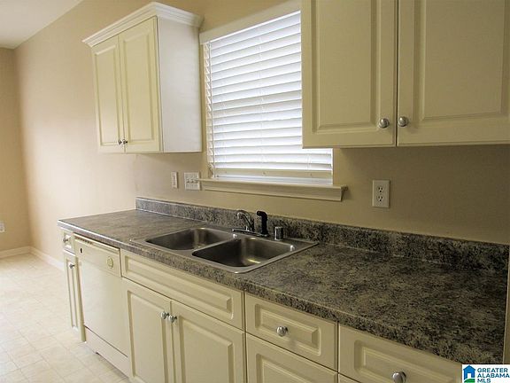 3rd image of 1294 Pebble Creek Cir