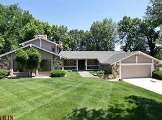 18 Green Number 3 Dr, Saint Charles, MO 63303