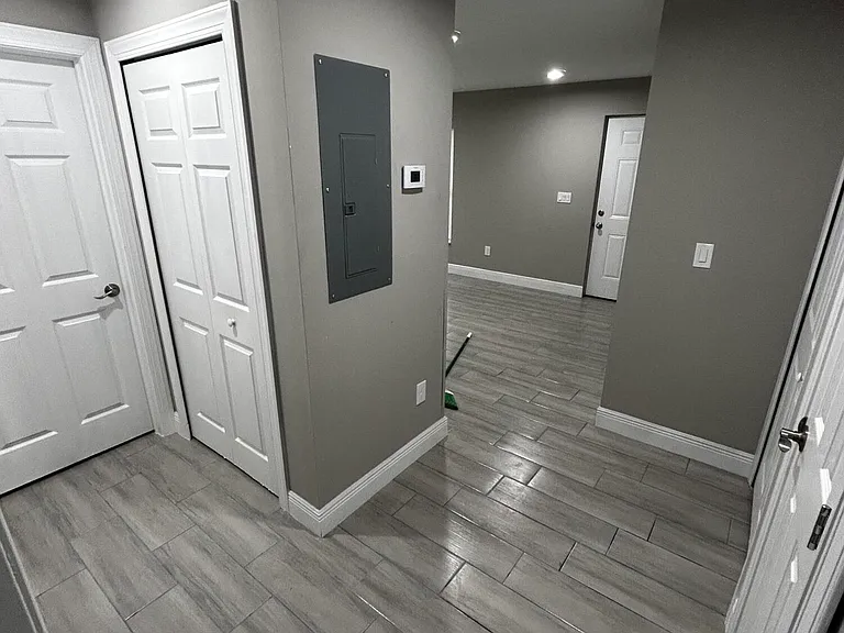 325 N 14th St #2 — Photo 9