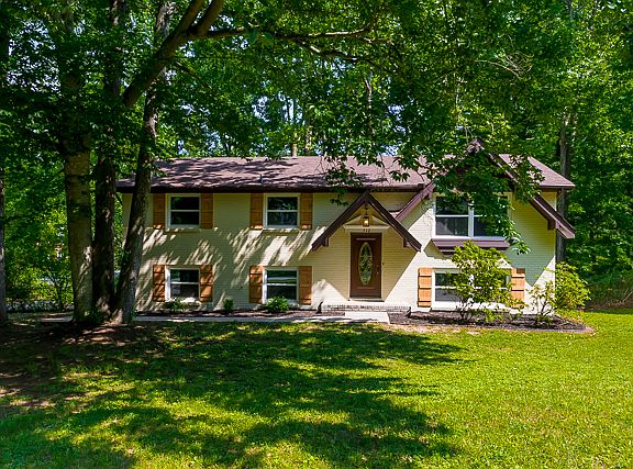 2nd image of 312 Cainridge Dr