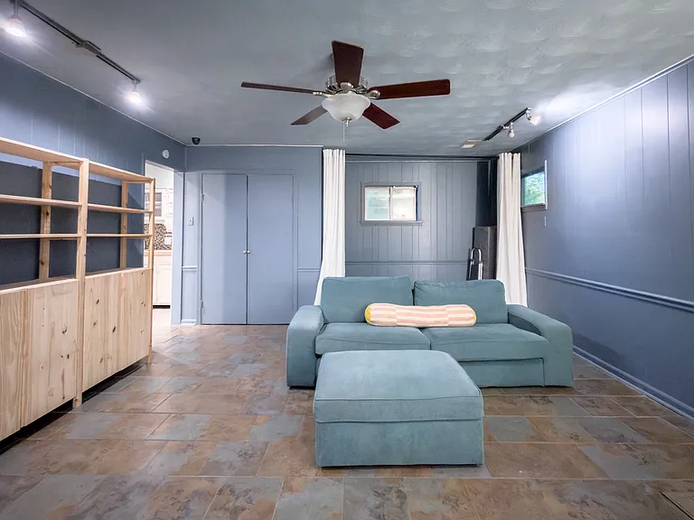 1343 Dearing Rd — Photo 23