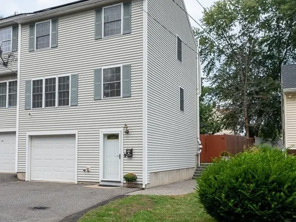 7 Knight St #D, Worcester, MA 01605