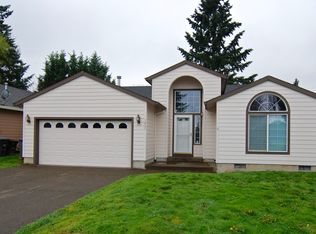 1267 NE Lilac Ct, Hillsboro, OR