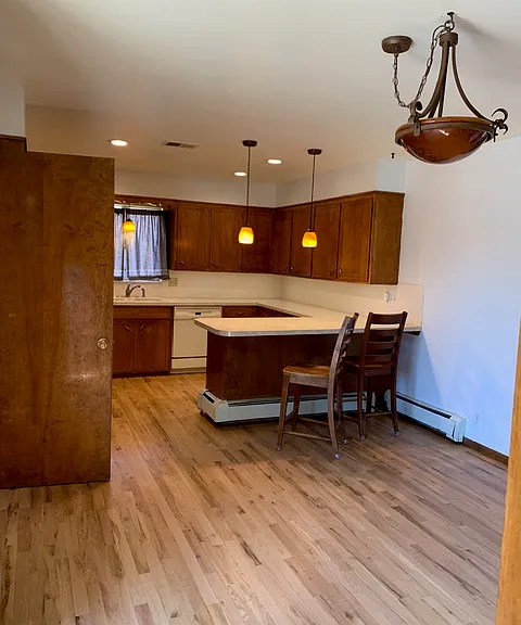 2441 W Elizabeth St — Photo 12