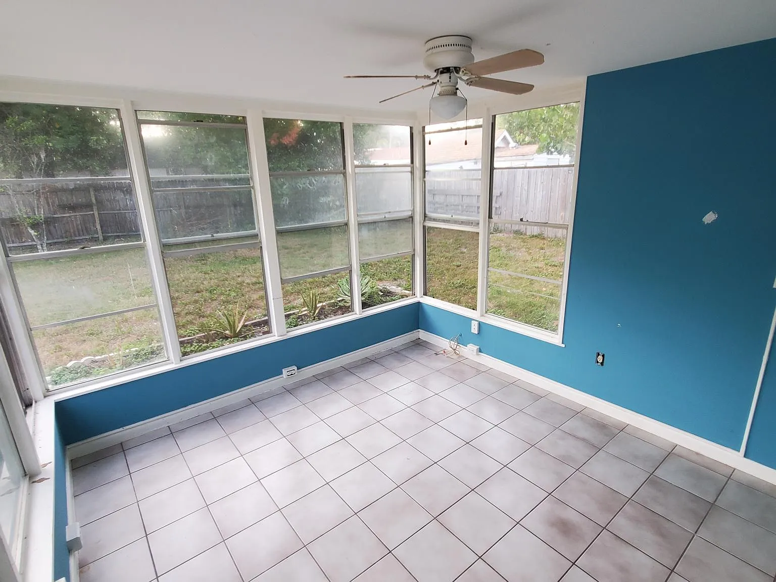 2 bed, 850 sqft, $2,100 — Photo 4