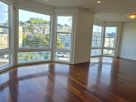 4th image of 584 San Jose Ave #1A