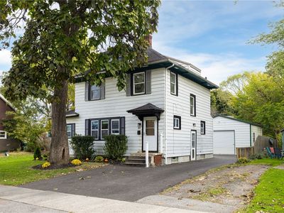 44 Beach Ter, Rochester, NY, 14617