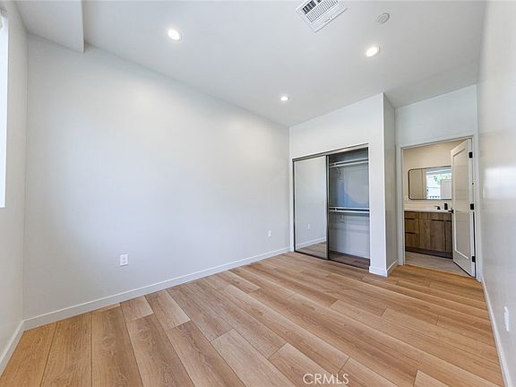 4th image of 6094 La Prada St