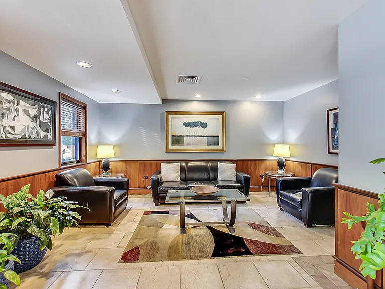 6030 N Sheridan Rd #511 — Photo 9