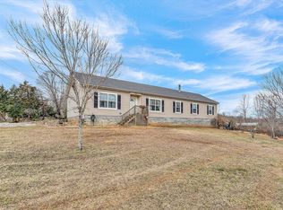 404 Ridgelake Rd, Goodview, VA 24095